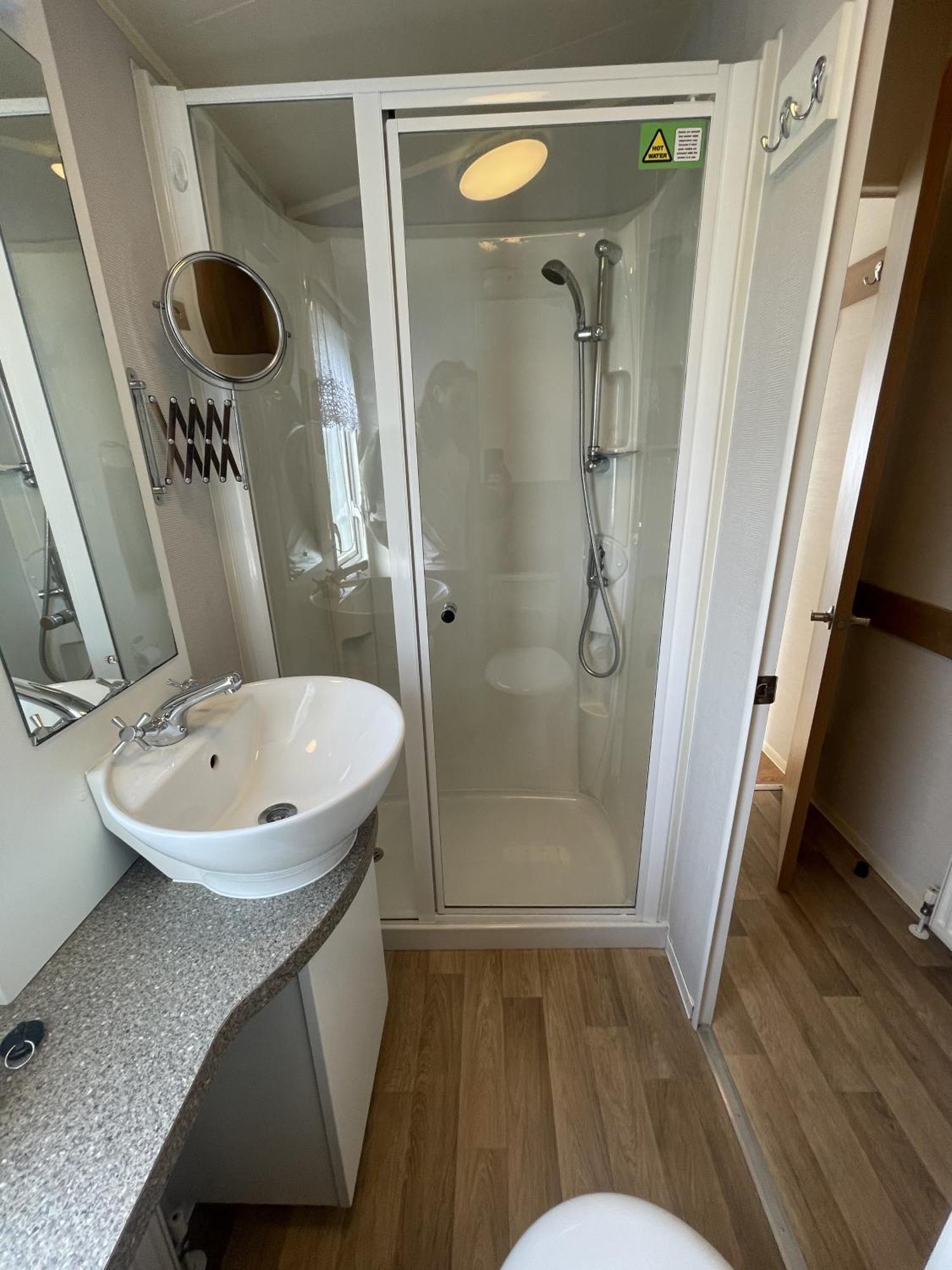 2 Bedroom Caravan, Edi Rita, Robin Hood, Pet Friendly Meliden エクステリア 写真